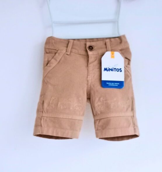 Pantalon beige delante 555x592